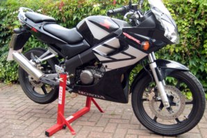 abba Stand on Honda CBR 125