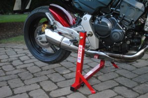 abba Stand on Honda Hornet