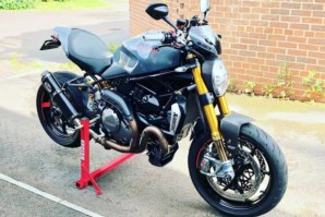 abba Superbike Stand on Ducati Monster