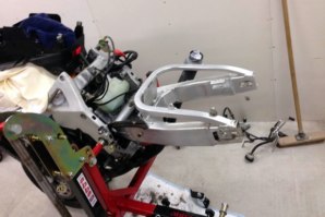 abba Sky Lift used for Honda Fireblade rear end removal pt. 4